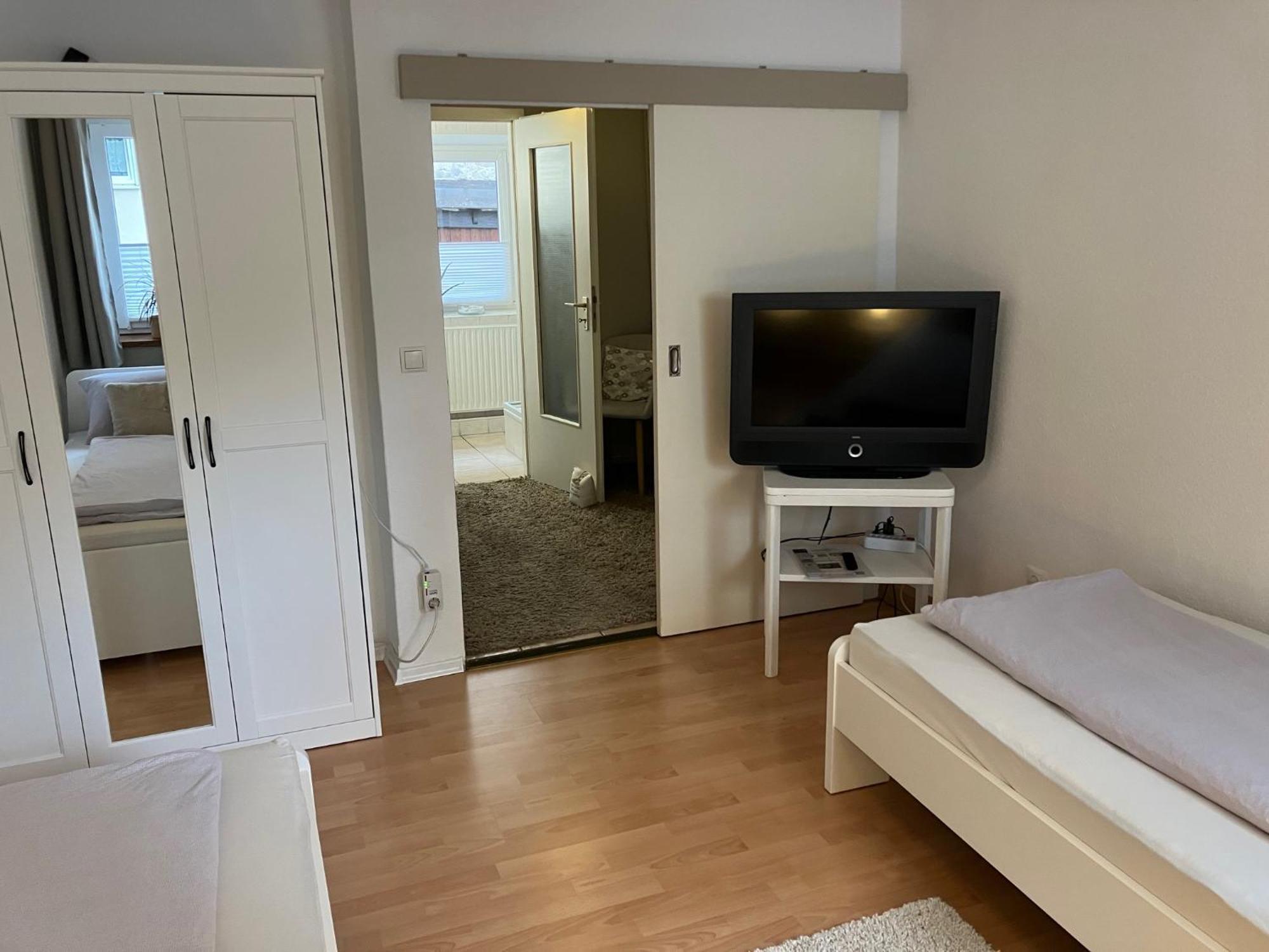 Enz Apartment Bietigheim-Bissingen Bagian luar foto